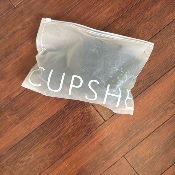 CUPSHE - Brand New Bathing Suit - Black One Piece Suit - Size Large - NWT - Picture 4 of 4